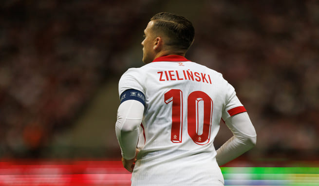 https://www.pianetafanta.it/public/2024_2025/NewsSY/Zielinski-Polonia.jpg